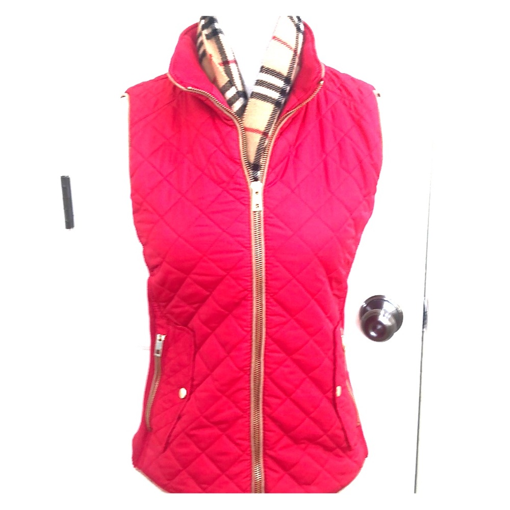 C’esttoi Red quilted Vest